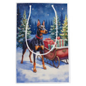 Noble Doberman Guarding Christmas Sleigh Winter ミディアムペーパーバッグ (正面)