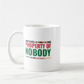 Nobody Junetifickerのプロパティ コーヒーマグカップ (左)