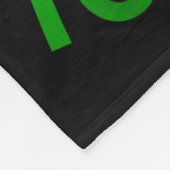 Nobody's Walking Out On This Fun Old Fashioned Fam フリースブランケット (角)