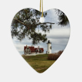 Nobskaの灯台ケープコッドのギフトのクリスマス セラミックオーナメント (右)