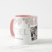 NOELピンクパインコーンホワイトクリスマスフォト マグカップ (正面左)