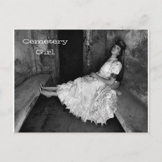 Noel -墓地の女の子 シーズンポストカード