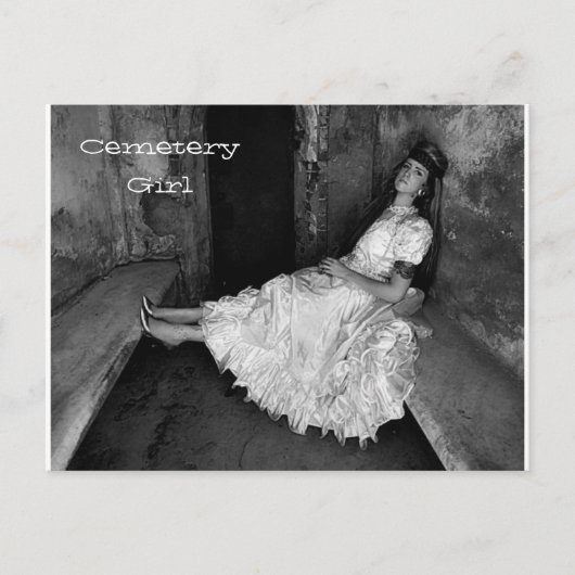 Noel -墓地の女の子 シーズンポストカード (正面)