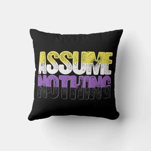 Nonbinaryのプライドは何も仮定しません クッション (裏面)