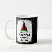 Nonna Gnome Buffalo Plaid Matching Family Xmas Paj コーヒーマグカップ (左)
