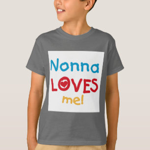 Nonna Loves Me Tシャツとギフト Tシャツ