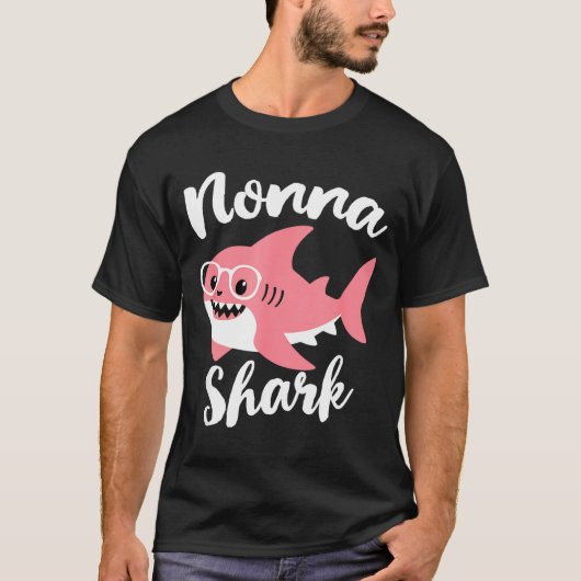 Nonna Shark Mother's Day Grandma Funny  Tシャツ (正面)