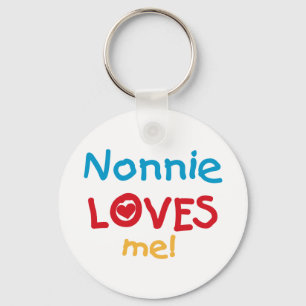Nonnie Loves Me Tシャツとギフト キーホルダー