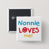 Nonnie Loves Me Tシャツとギフト 缶バッジ (正面&裏面)