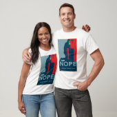 NOPEの…祈りの言葉は-人のTシャツを働かせません Tシャツ (ユニセックス)