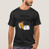 Nope Not Today Sarcastic Sayings Sleeping Giraffe Tシャツ (正面)