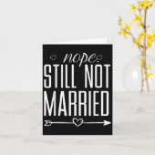Nope Still Not 結婚したおもしろい引用文グラフィックT型 カード (黄色い花)