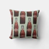 North Carolina Cheerwine Retro Soda Throw Pillow クッション (正面)