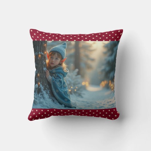 North pole Elf in the winter クッション (裏面)