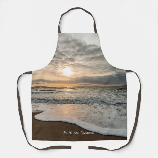 North Sea, Denmark picturesque sunset, エプロン (正面)