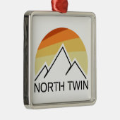 North Twin Mountain New Hampshire Retro メタルオーナメント (右)