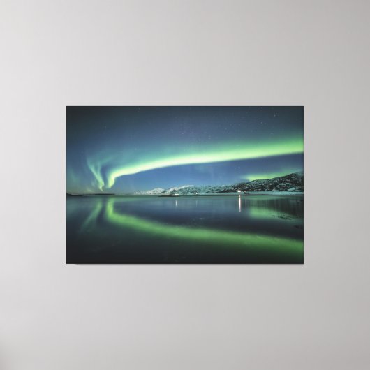 Northern Lights反射 キャンバスプリント (正面)