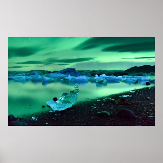 Northern Lights over Jokulsarlon lake, Iceland ポスター (正面)