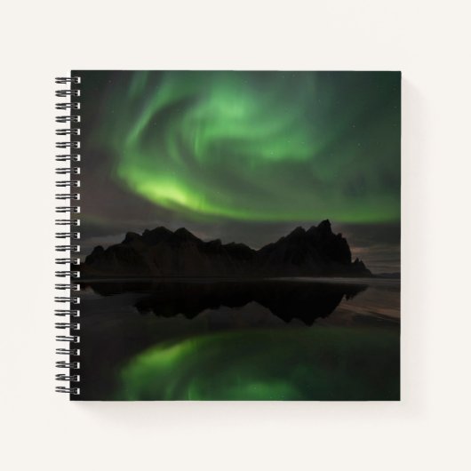 Northern Lights | Vestrahorn Beach Hofn, Iceland ノートブック (正面)
