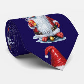 Norwegian Gnome Holding A Cranberry Juice Cocktail ネクタイ (ロール)