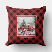 Nostalgic red truck holiday scene rustic Christmas クッション (正面)
