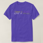 Not a Girl LGBTQ Non-binary Pride  Tシャツ (デザイン正面)