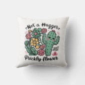 Not a Hugger Just a Prickly Flowerかわいいサボテンのおもしろい クッション (裏面)