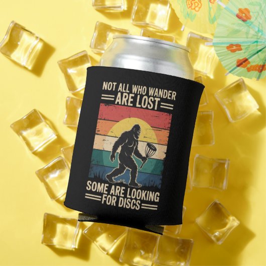 Not All Who Wander Are Lost Funny Disc Golf Disc 缶クーラー (インサイチュ 夏)