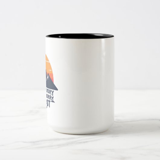 Not Every Wanderer Is Lost Mug ツートーンマグカップ (中央)
