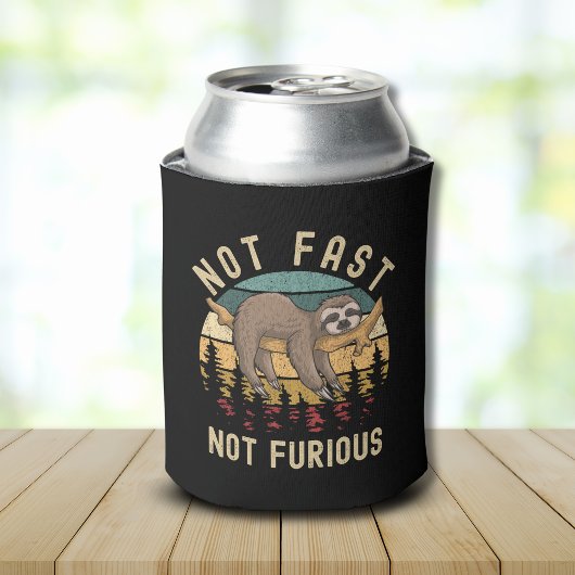 Not Fast Not Furious Funny Sloth Sleeping 缶クーラー