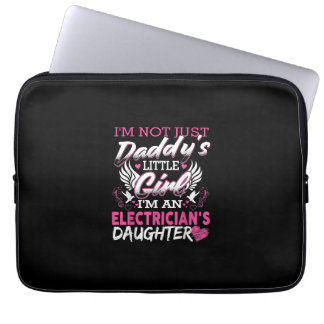 Not Just Daddy小さな女の子私は電気技師のギフトだ ラップトップスリーブ