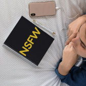 Not Safe For Work (NSFW) ノートブック