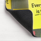 Note Reminders On Office Cubicle Wall マウスパッド (コーナー)