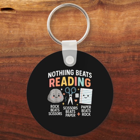 Nothing Beats Reading Rock Paper Scissors Funny Bo キーホルダー (正面)