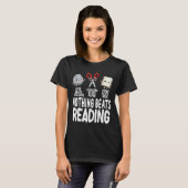 Nothing Beats Reading Rock Paper Scissors Funny Bo Tシャツ (正面フル)