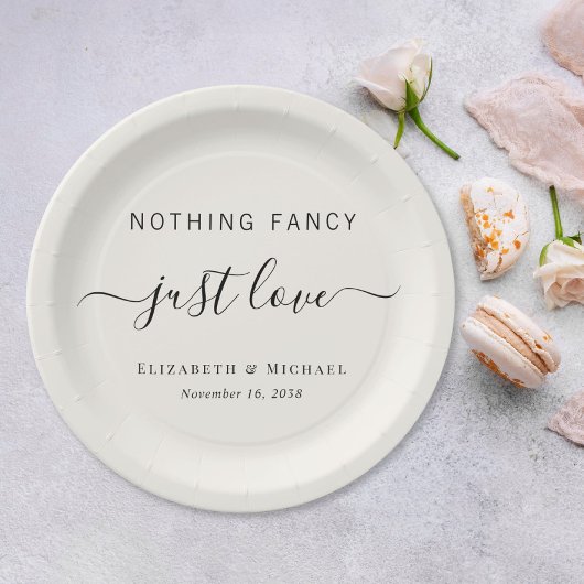 Nothing Fancy Just Love クリーム色の結婚式 ペーパープレート