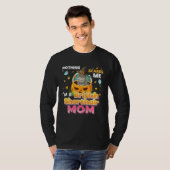 Nothing Scares Me I M A British Shorthair Cat Mom  Tシャツ (正面フル)