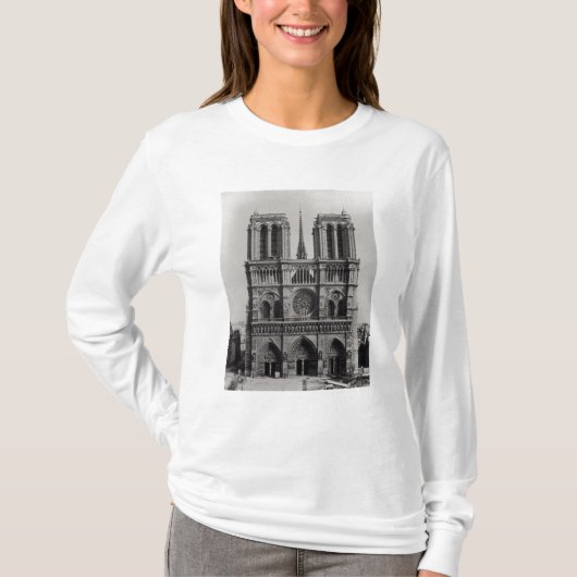 Notre Dame、パリの19世紀後半の正面 Tシャツ (正面)