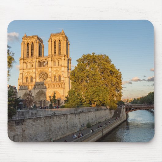 Notre Dame de Paris at Golden Hour - Paris, France マウスパッド (正面)