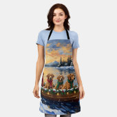 Nova Scotia Duck Tolling Retriever Christmas Boat  エプロン (着用した状態)