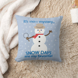 NOwミステリー探偵雪だるま クッション