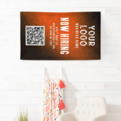 Now Hiring Banner QR Code Orange Grunge Gradient 横断幕 (インサイチュ)