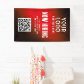 Now Hiring Banner QR Code Red Grunge Gradient 横断幕 (インサイチュ)