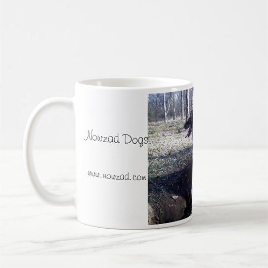 Nowzad Kujoのコーヒー・マグ コーヒーマグカップ (左)