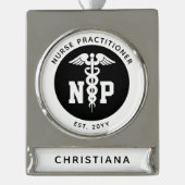 NPカスタムナース開業医の卒業幹部 シルバープレートバナーオーナメント (正面)