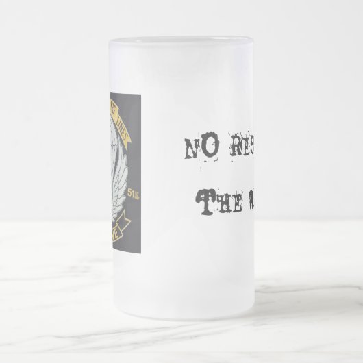 NRFTWのマグ フロストグラスビールジョッキ (中央)