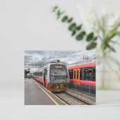 NSB BM 92セットとBM 74セットをHamar Stationに設置。 ポストカード (スタンド正面)