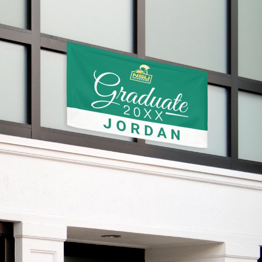 NSUスパルタ人卒業 横断幕 (ビルの外側)