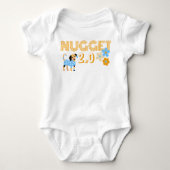 Nugget 2.0犬と花 ベビーボディスーツ (正面)