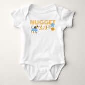 Nugget 2.0 犬と花 ベビーボディスーツ (正面)